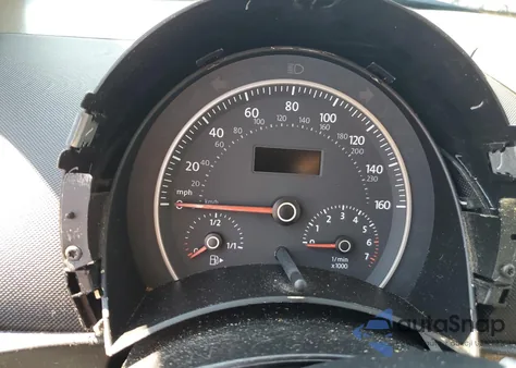 2008 Volkswagen New Beetle S z USA, uszkodzony, nr VIN 3VWPW31C08M508028